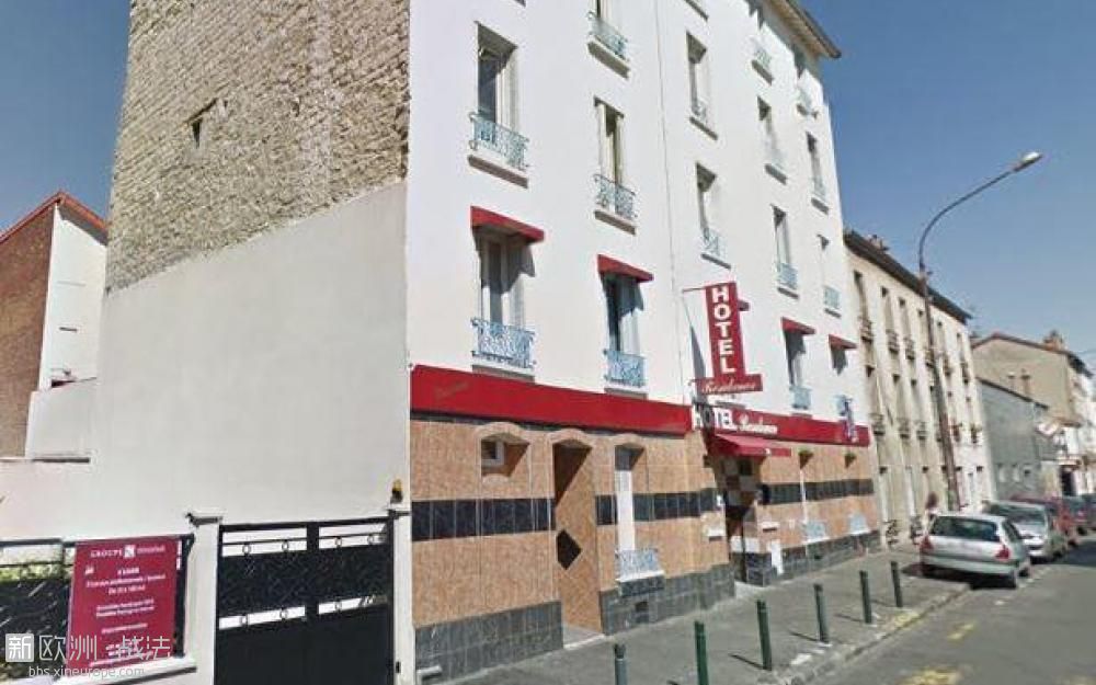 法国2岁婴儿脱离父母监管从楼上摔下生死未